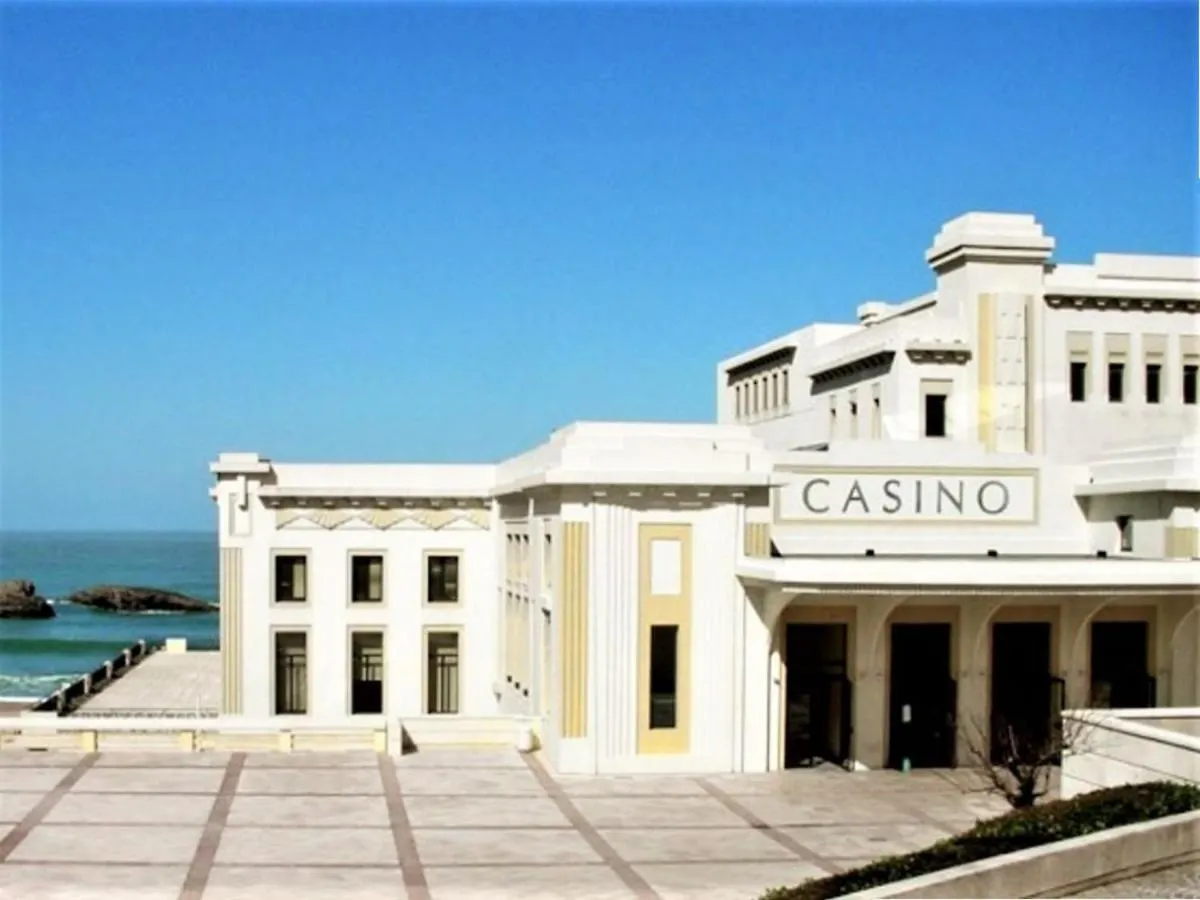 Appartement Renove Pour 4 Pers En Centre De Biarritz A 250M De La Plage - Fr-1-3-581 0*,